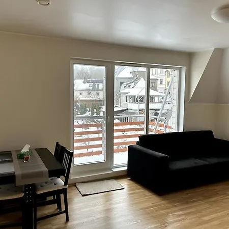 Avar Roduga Korter Vaikses Kesklinnas Apartment