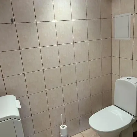 Avar Roduga Korter Vaikses Kesklinnas Apartment