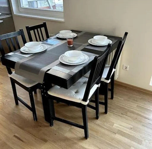 Avar Roduga Korter Vaikses Kesklinnas Korter